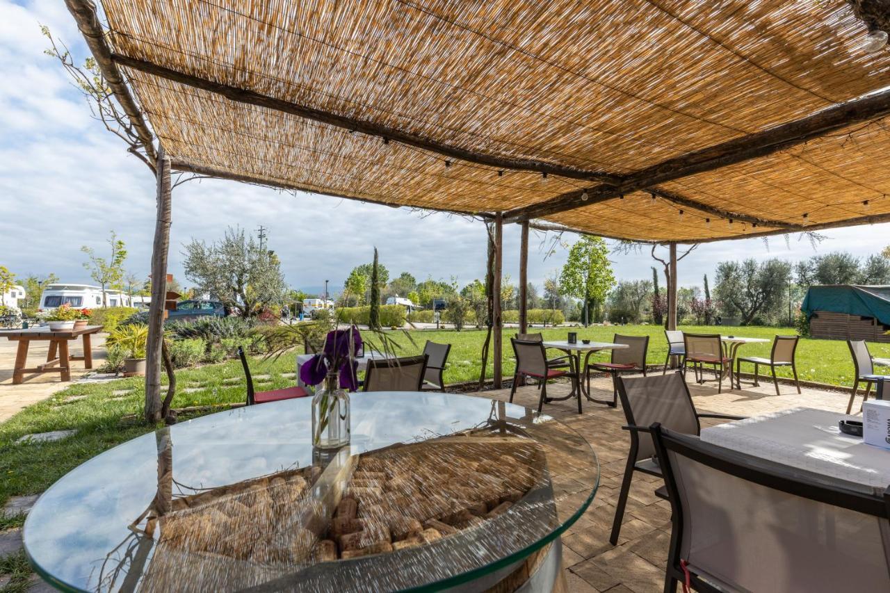 Agricamping Mabellini Orlando Desenzano del Garda Exterior foto